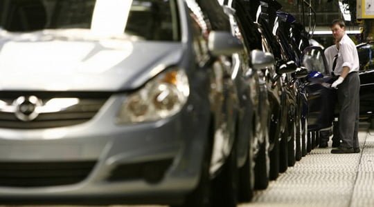 Merkel'den Opel'e destek Merkel'den Opel'e destek