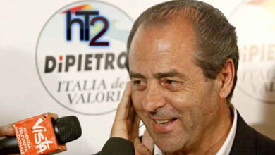 Interview, Silvio Berlusconi's criticisms Antonio Di Pietro, the famous of the 'Mani Pulite' operation, who has a wide coverage in the Italian and the world,