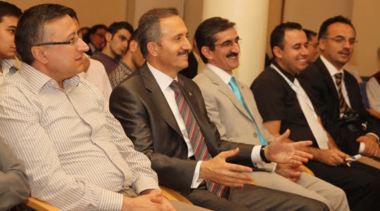 Aziz Yeniay : Sistem, akçe üzerine kurulmuş 1 Küçükçekmece Belediye Başkanı Aziz Yeniay