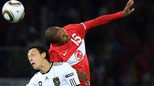 Berlin izlenimleri ve Mesut Özil Yuhalanmayı Hak Etti mi ? 1 Berlin izlenimleri ve Mesut Özil