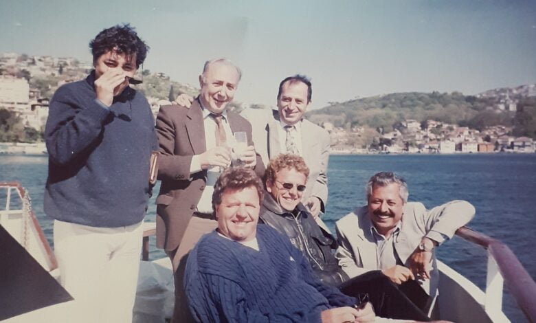 Fuat Yaman, Tayfun Özüsakiz, John Benjamin Toshack ve Beşiktaşlı yöneticilerle...