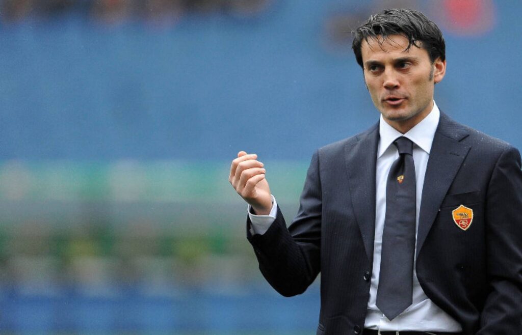 Montella teknik direktörlük hayatına jübile yaptığı Roma'da başladı. Montella, 2010-2011 sezonunda Roma'da yalnızca 16 resmi maçta görev aldı. Roma 13'ü lig, 2'si İtalya Kupası ve 1'i Şampiyonlar Ligi olan bu 16 maçta 7 galibiyet, 4 beraberlik ve 5 yenilgi yaşadı.