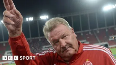 John Toshack: Beşiktaş, Avrupa'da ilerleyebileceğini gösterdi 20 John-Toshack-BBC-hT2