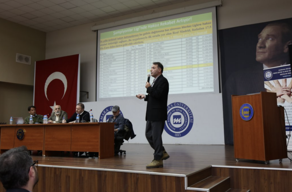 Tuğrul Akşar ile ilgili yazıları Tuğrul Akşar'ın Endüstriyel Futbol ve Futbol Endüstrisi ile ilgili makalelerini web sitemizden takip edebilirsiniz.